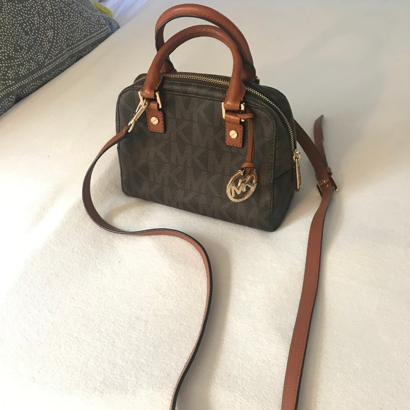 Michael Kors Convertible Crossbody Bag - Picture 1 of 2